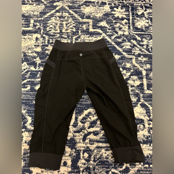Athleta Drawstring Capris - Picture 2 of 3